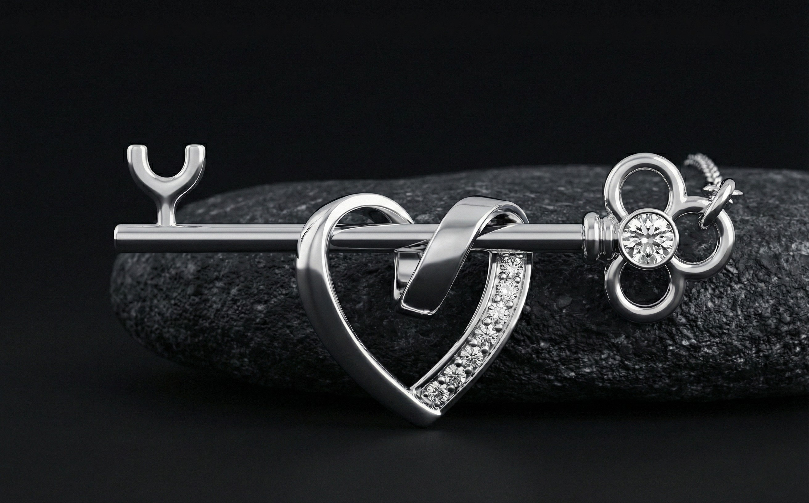 Heart Key 925 Silver Diamond Pendant with Lab-Grown Diamonds
