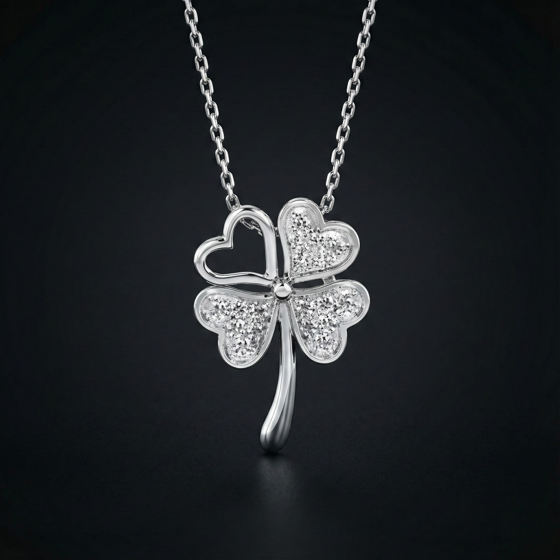 Heart Clover Diamond Pendant Orilucent