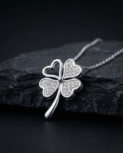 Heart Clover Diamond Pendant Orilucent