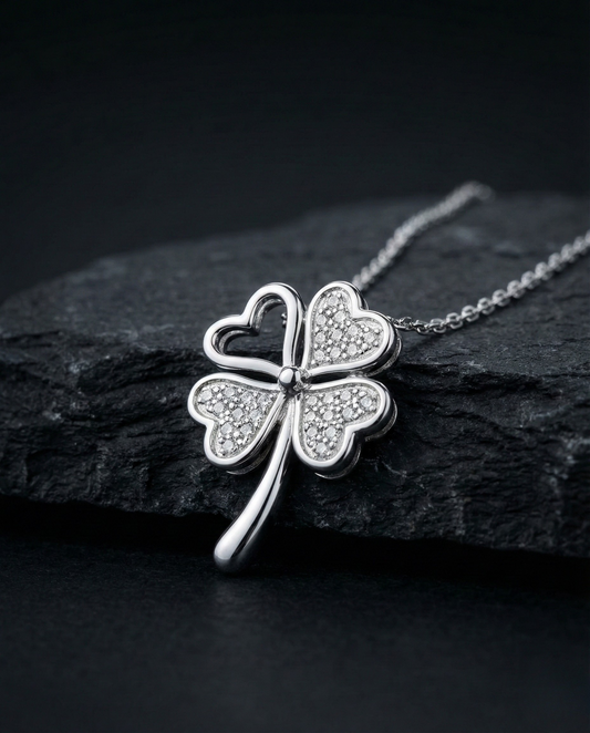 Heart Clover Diamond Pendant Orilucent