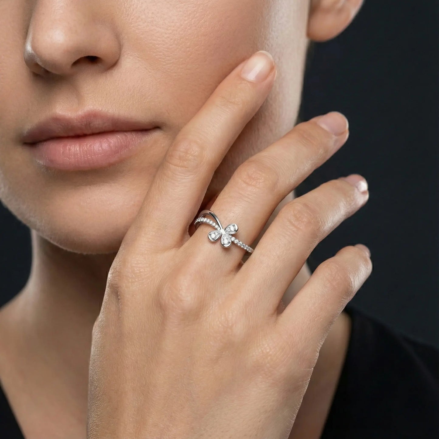 Diamond Leaf Band Ring Orilucent