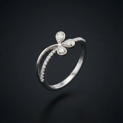 Diamond Leaf Band Ring Orilucent