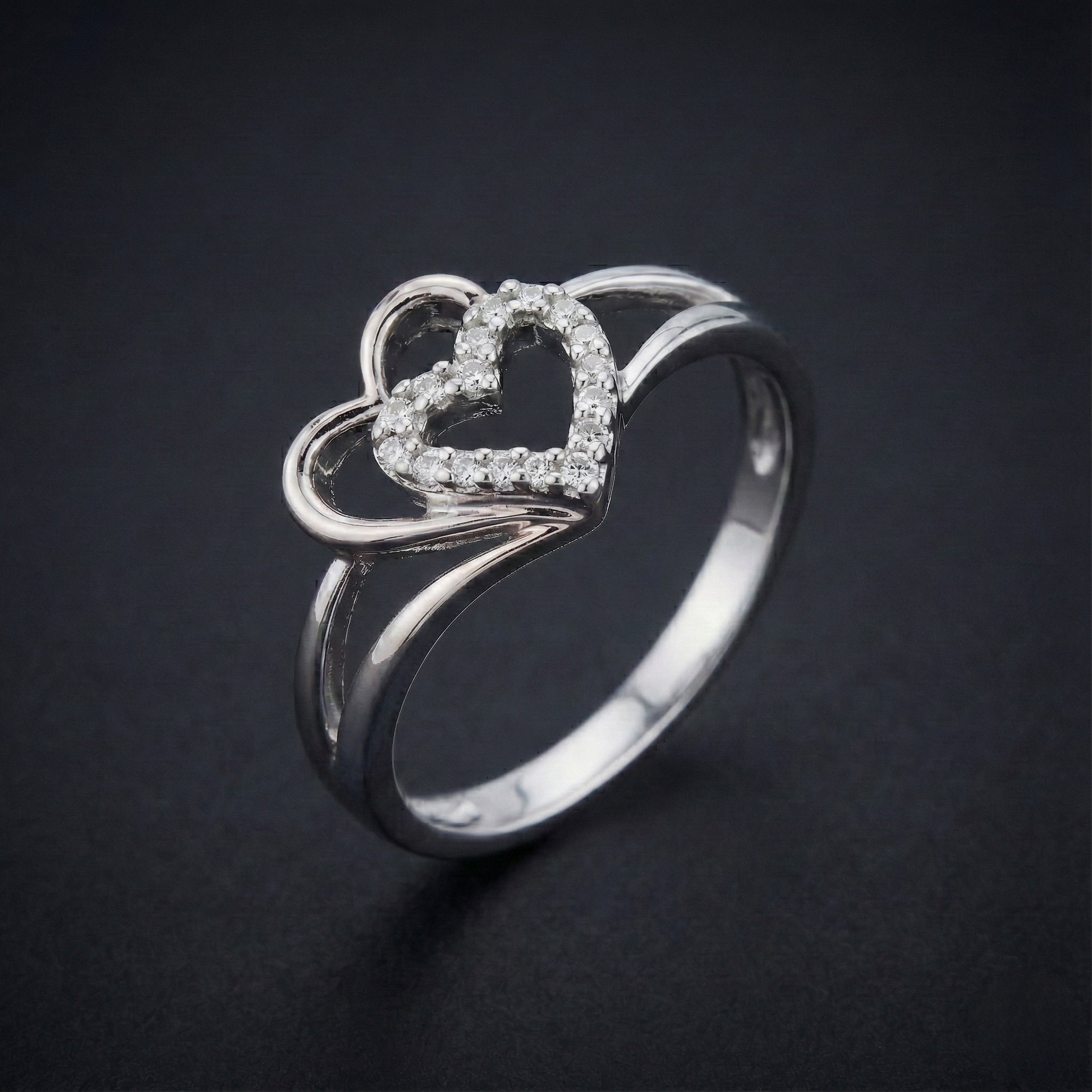 Interlinked Heart Diamond Ring Orilucent