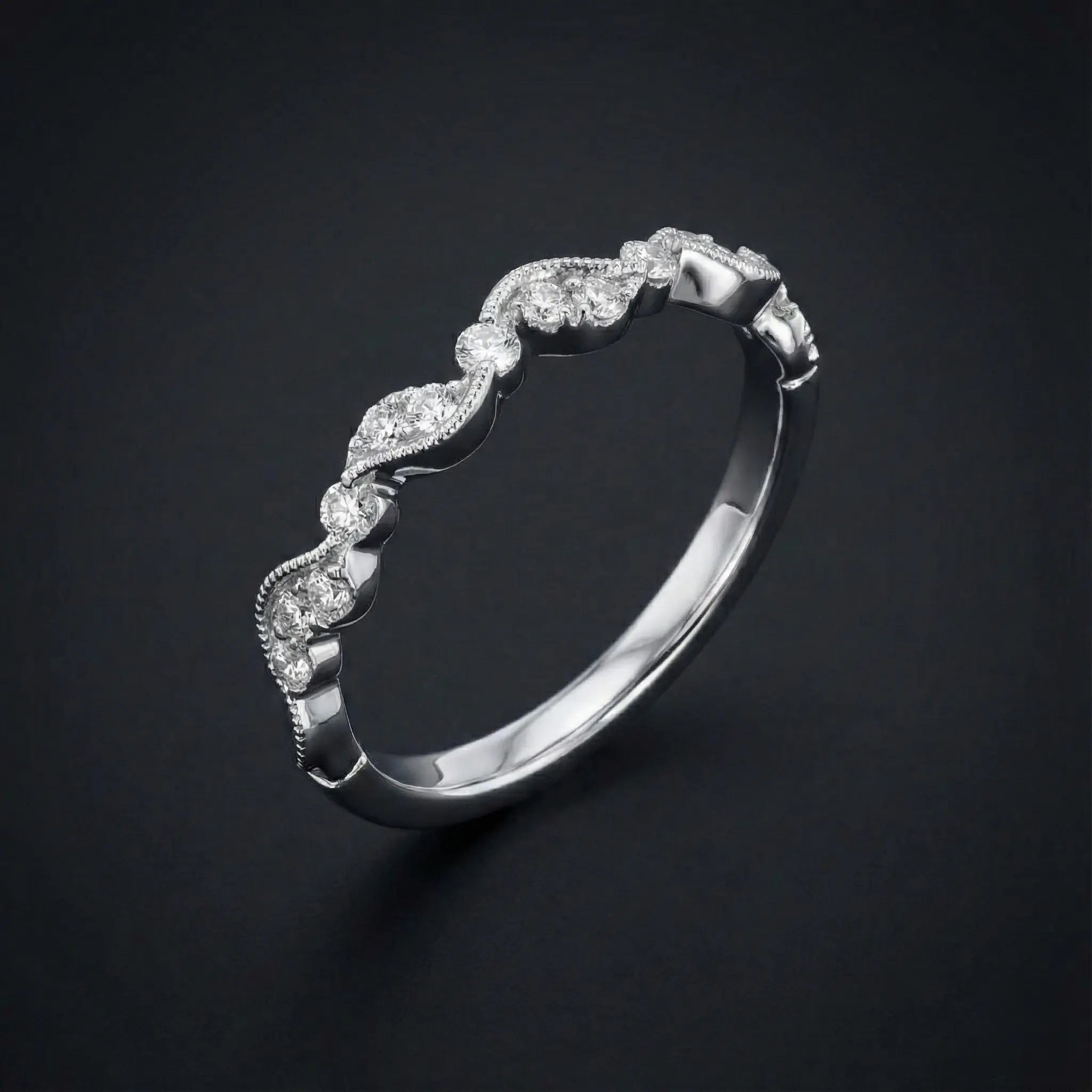 Diamond Wave Band Ring Orilucent