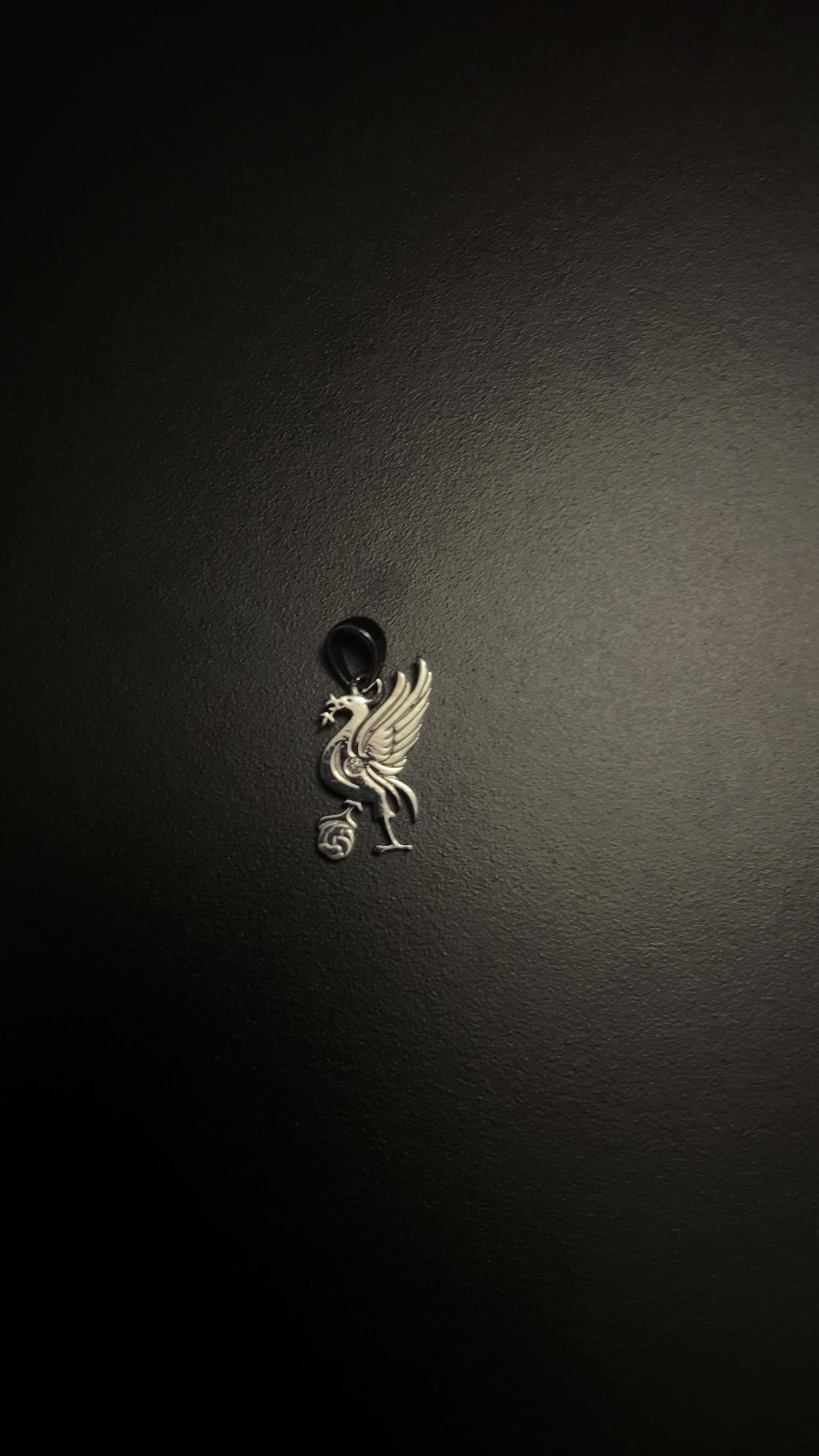 Liverpool FC Liverbird 925 Silver Diamond Pendant 