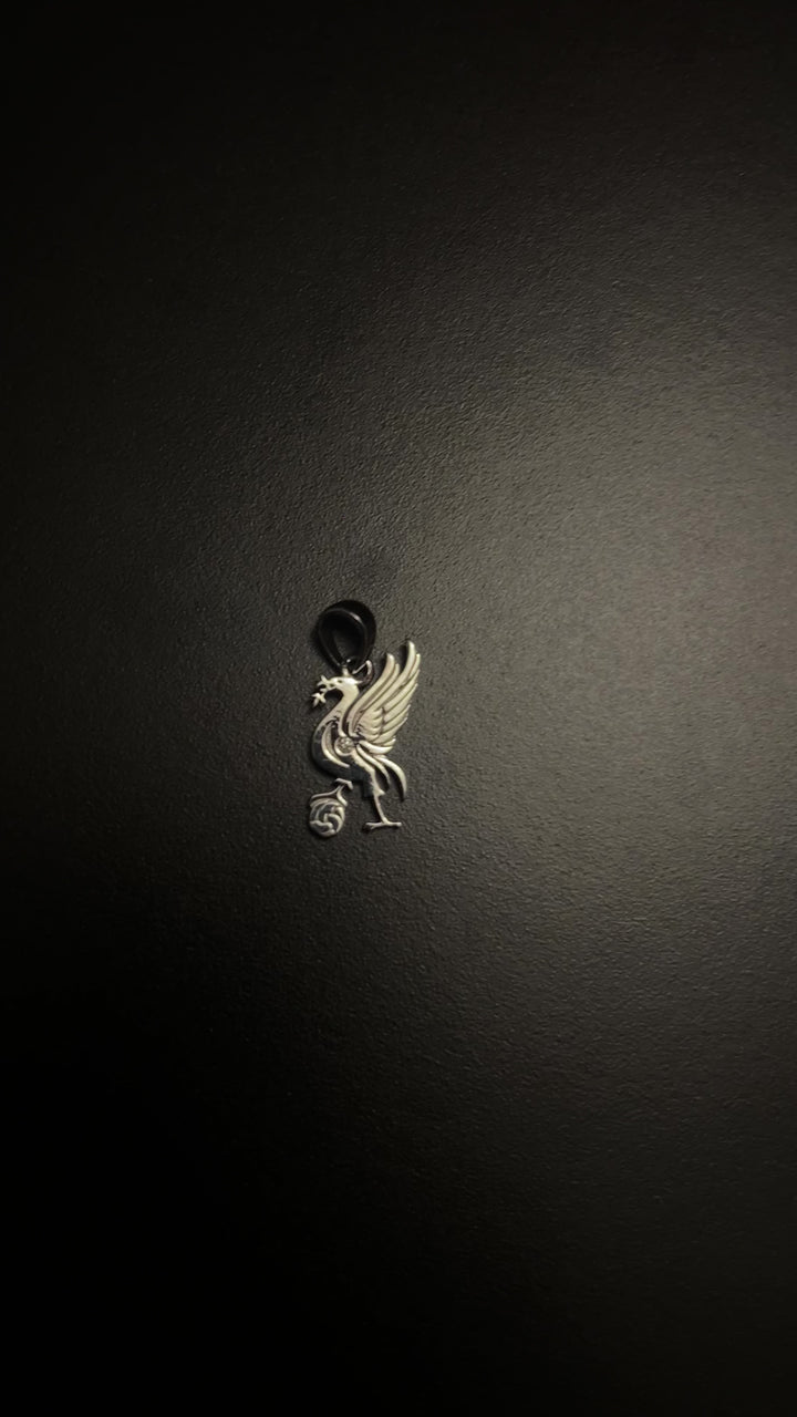 Liverpool FC Liverbird 925 Silver Diamond Pendant 